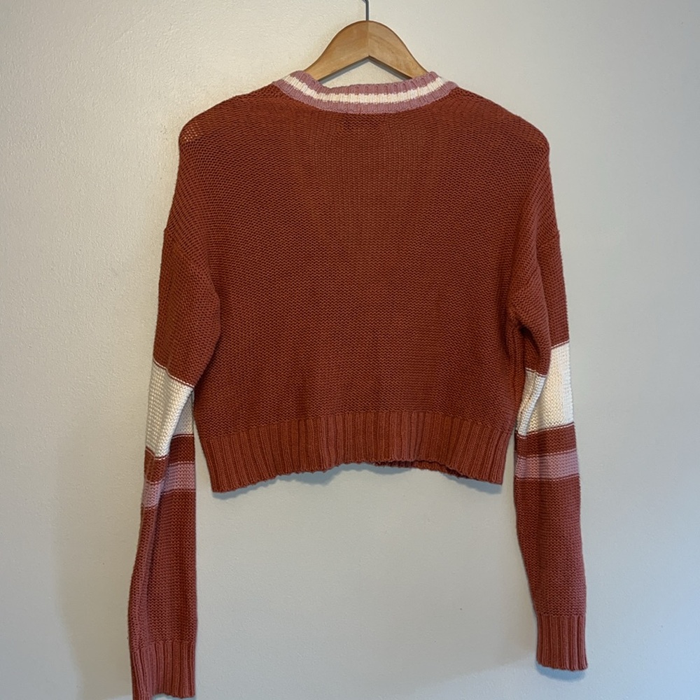 American Eagle Women’s College Style Sweater - Picture 2 of 5